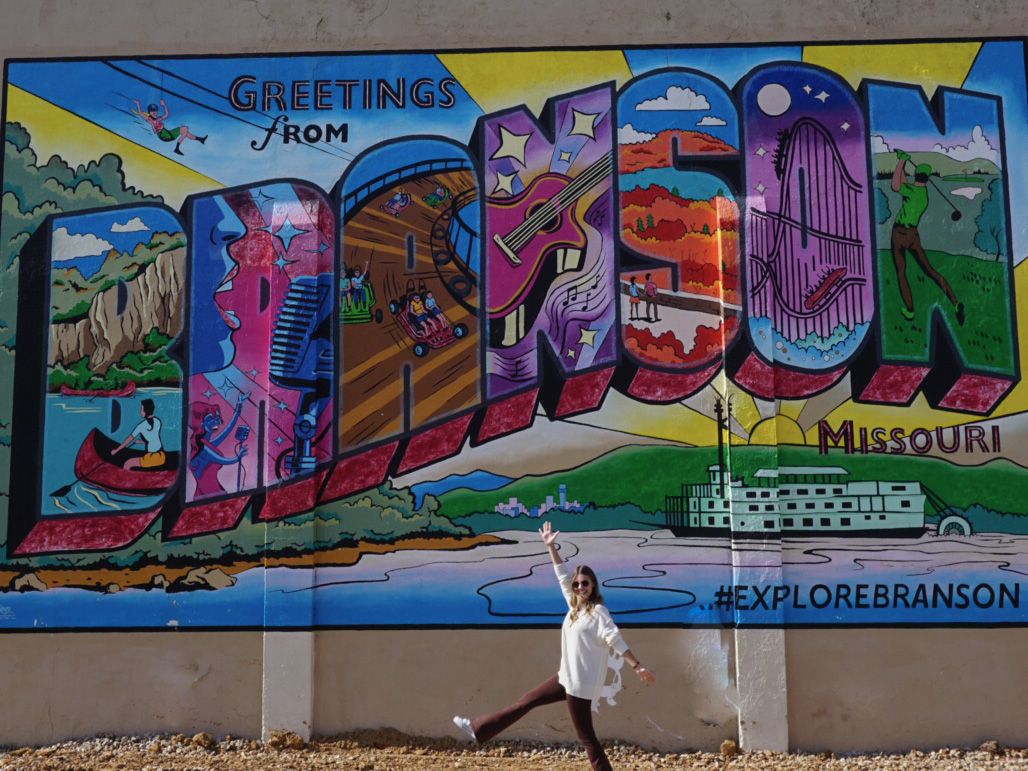 Things to do in Branson - travel and lifestyle blog | look about lindsey