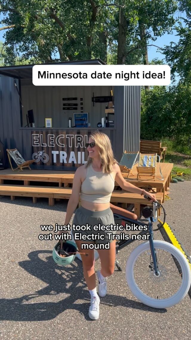 Never knew electric bikes could be so fun! 

This was our first time ever on electric bikes and @electrictrailsmpls was awesome in teaching us how to use them and giving us ideas for a route and stops along the way. 

They’re located right next to @backchannelbrewing near Mound, so make sure to stop there for a brew after your ride! 

@lindseyranzau 

#lookaboutlindsey #minnesota