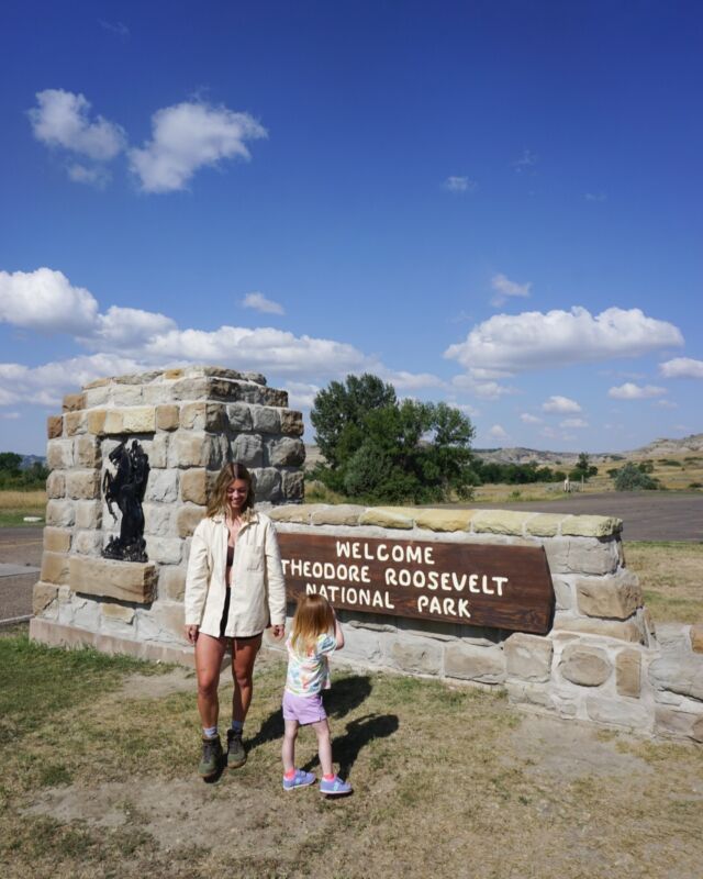 First National Park for Ari! He was a trooper and slept our entire hike! 

Theodore Roosevelt National Park is located in western North Dakota and we can’t get over how epic the landscape is here! We visited the North Unit near Watford City. 

We loved exploring the cannonball concretions pullout right along the scenic road in the park. No hiking required! 

But if you’re up for a hike, definitely do the Caprock Coulee trail. It’s a loop trail and 4.4 miles but give the best views in the park! 

More details of this trip coming this week! 

#beNDlegendary #northdakota #lookaboutlindsey 
@northdakotalegendary